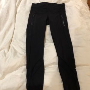 Lululemon black mesh legging